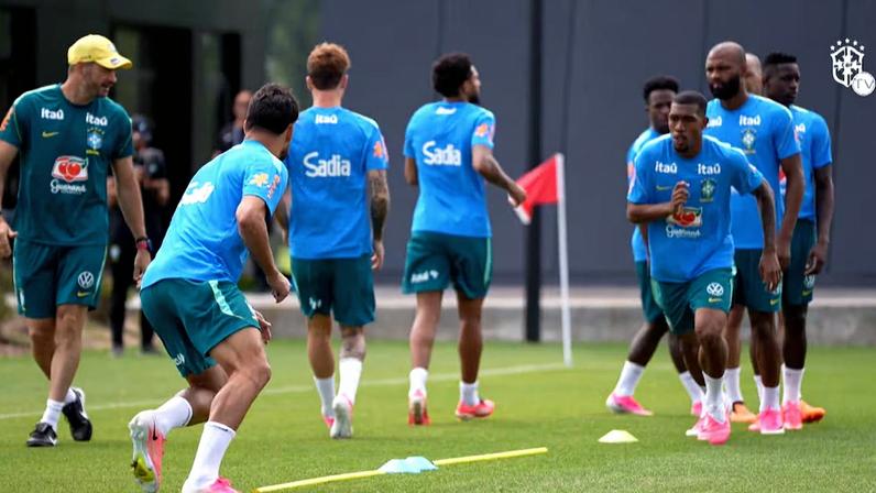 Sálvio Spinola explica novas regras da FIFA já em vigor na Copa do Mundo