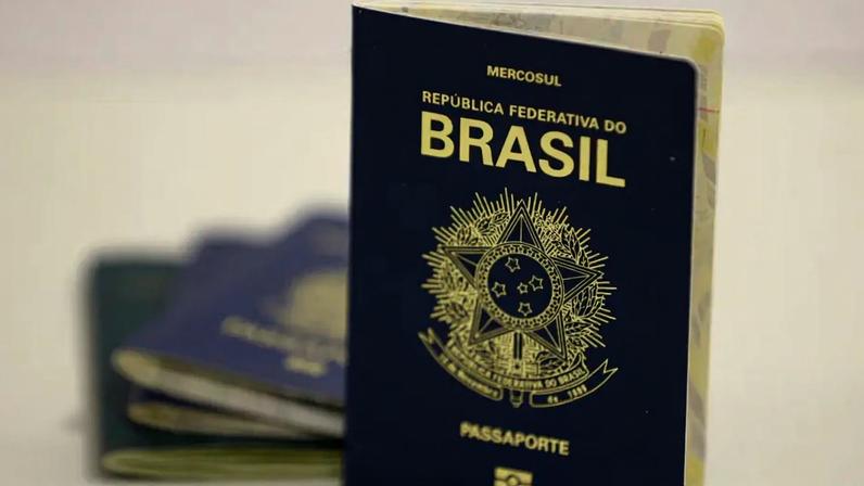 O objetivo delas era conseguir os vistos para acompanhar partidas da Copa do Mundo de Futebol