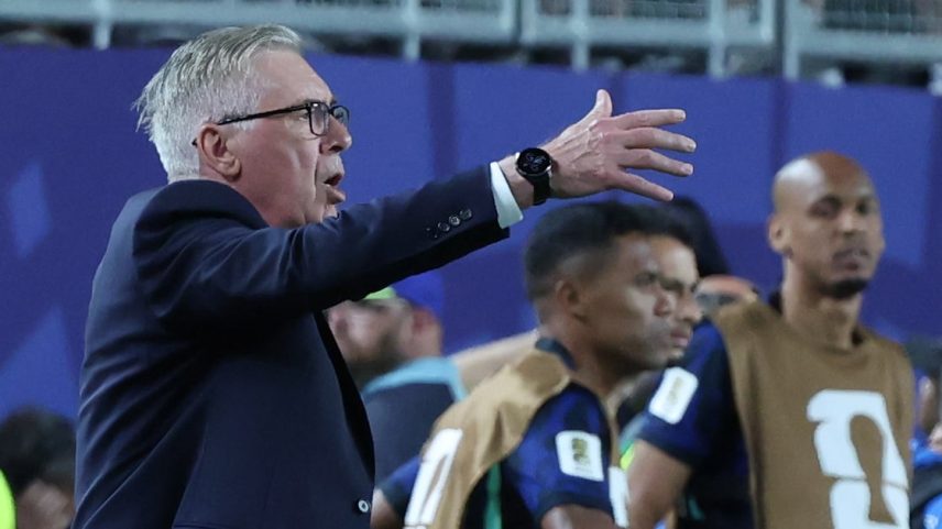 Sufoco da seleção na Copa reflete nossa realidade: únicos bobos no futebol atual somos nós