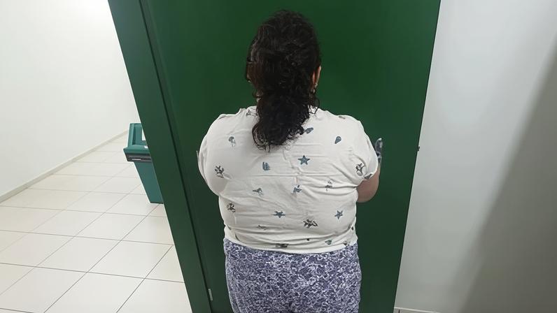 Mulher de 37 anos se passava por adolescente e foi adotada por uma família em Joinville, Santa Catarina • Divulgação/PCSC