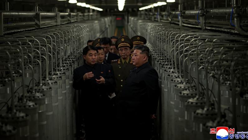 A nova fábrica emprega tecnologia sofisticada e faz parte de um programa nuclear em expansão