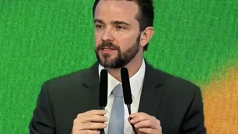 Ministro Dario Durigan diz que iniciativa irá atender um público que “é herói no país"