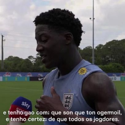 Mainoo celebra atuar pela Inglaterra na Copa do Mundo