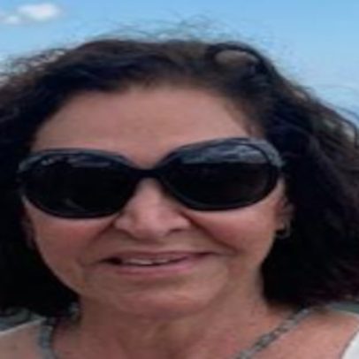 Idosa morre após cair da escada de avião em Congonhas