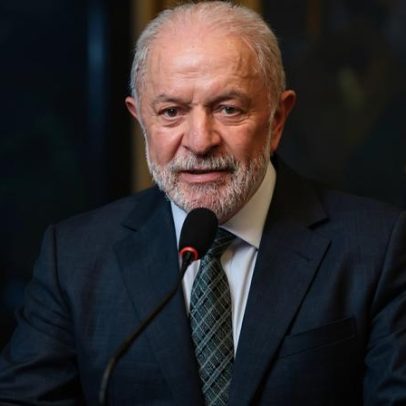 Jaques Wagner deve pedir saída da liderança do governo no Senado