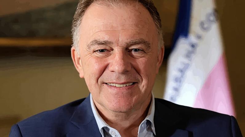 Casagrande lidera disputa ao Senado no Espírito Santo, aponta pesquisa