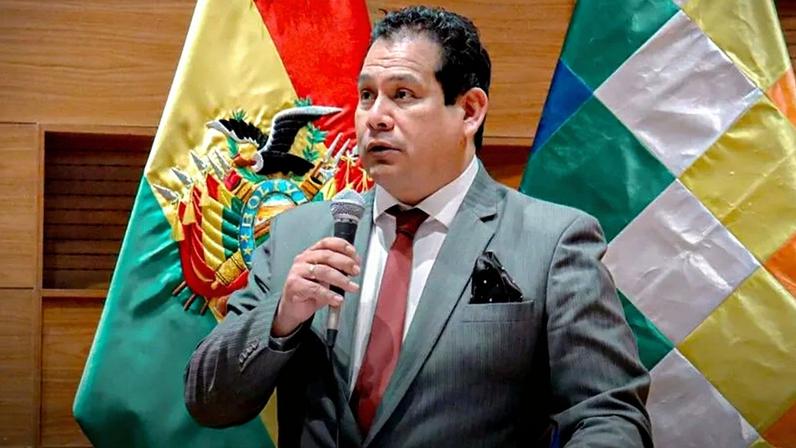 O presidente da Câmara dos Deputados da Bolívia, Roberto Castro Salazar