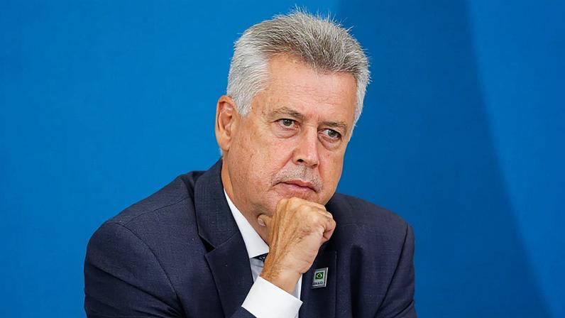 Rollemberg mantém pressão por CPI do Banco Master