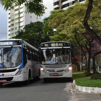 Recarregue cartão de ônibus de casa e tire dúvidas pelo WhatsApp