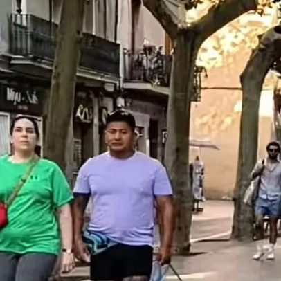 O comando junto pode arruinar o passeio com o cachorro, entenda
