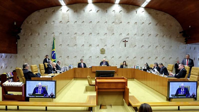 Supremo discute existência de vínculo empregatício entre motoristas e entregadores e as plataformas digitais; tendência, hoje, é de não reconhecimento, segundo especialista