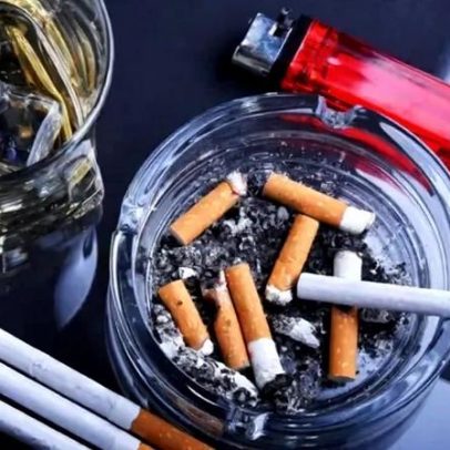 Estudo investiga se beber aumenta a vontade de fumar