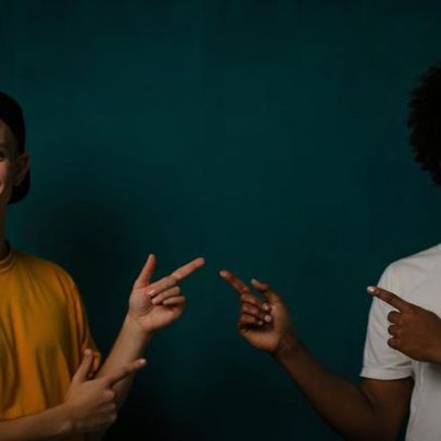 Machismo não nasce com meninos; é aprendido