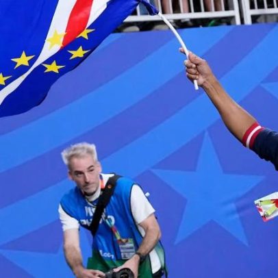 Técnico de Cabo Verde celebra vaga na 2ª fase da Copa contra a Argentina