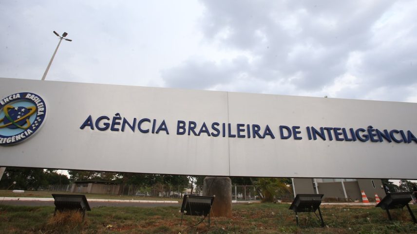 Atual diretor da agência sob governo Lula também estava sob investigação, mas fatos devem ser analisados em outra instância