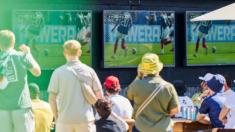 Os dados analisados, entre 1998 e 2022, revelam que o volume de negociação cai, principalmente nas regiões onde o futebol é muito popular.