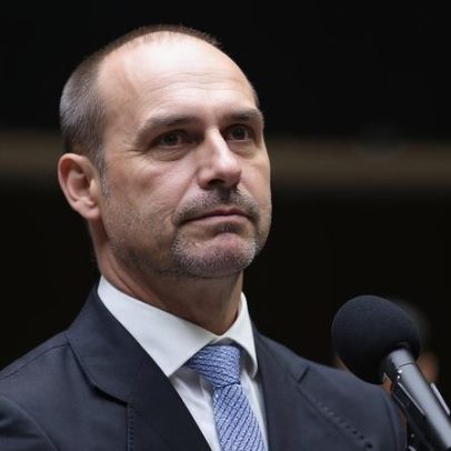 Moraes reage a publicações de Eduardo Bolsonaro durante julgamento