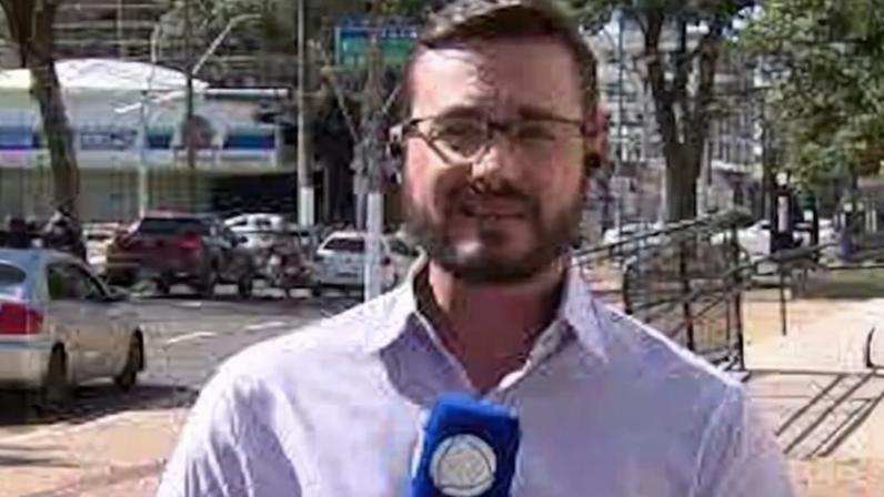 Acidente em Pompeia deixa dois motoristas feridos