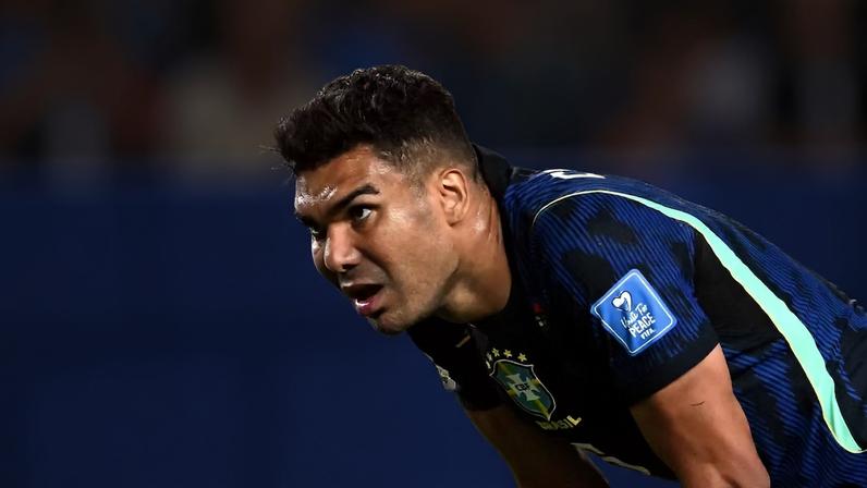 ‘Meio-campo do Brasil tem um déficit tremendo. Casemiro é um jogador lento’, diz Paulo Sérgio