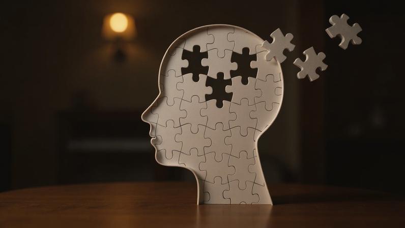Com mais de 4 milhões de casos de Alzheimer previstos no Brasil até 2050, a ciência busca soluções inovadoras para diagnóstico e tratamento da doença
