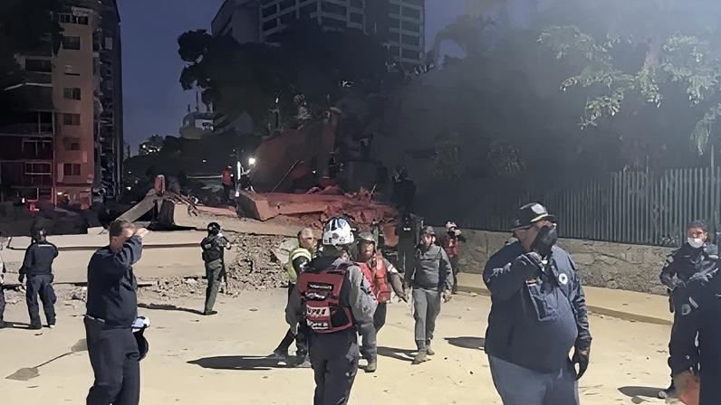 Destruição causada por terremotos na Venezuela