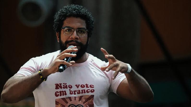 Jones Manoel: youtuber trocou o Partido Comunista Brasileiro Revolucionário pelo PSOL e vai se candidatar a deputado federal por Pernambuco (Foto: Tomaz Silva/Agência Brasil)