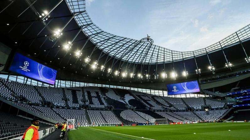 Estádio de 2019 com 62.850 lugares e gramado retrátil para NFL