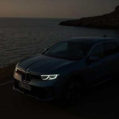 BMW iX3 vence World Car of the Year 2026; confira os vencedores