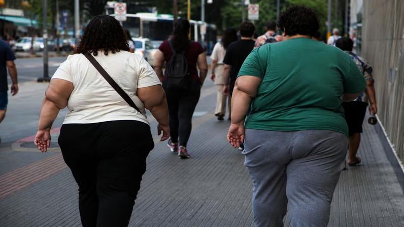 Em 2024, a obesidade gerou um impacto de R$ 44,6 bilhões para os cofres públicos brasileiros