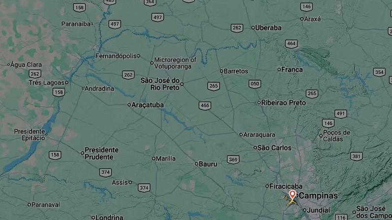 Companhia aérea diz que pouso ocorreu em segurança e que passageiros foram reacomodados em outro voo