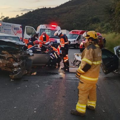 Acidente na BR-381 em Caeté deixa dois gravemente feridos