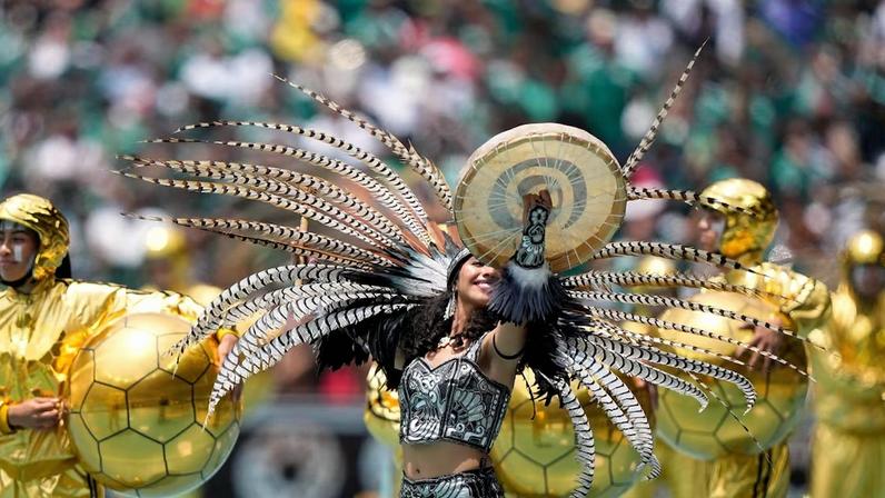Cerimônia de abertura da Copa do Mundo valorizou a diversidade cultural do México