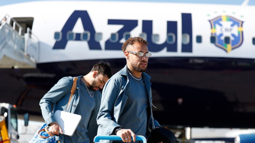 Neymar em recuperação, Neymar não viajará com a seleção para amistoso contra o Egito.