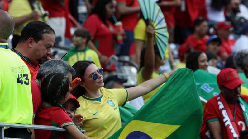 Torcedores no MetLife Stadium, em Nova Jersey, para acompanhar Brasil e Marrocos