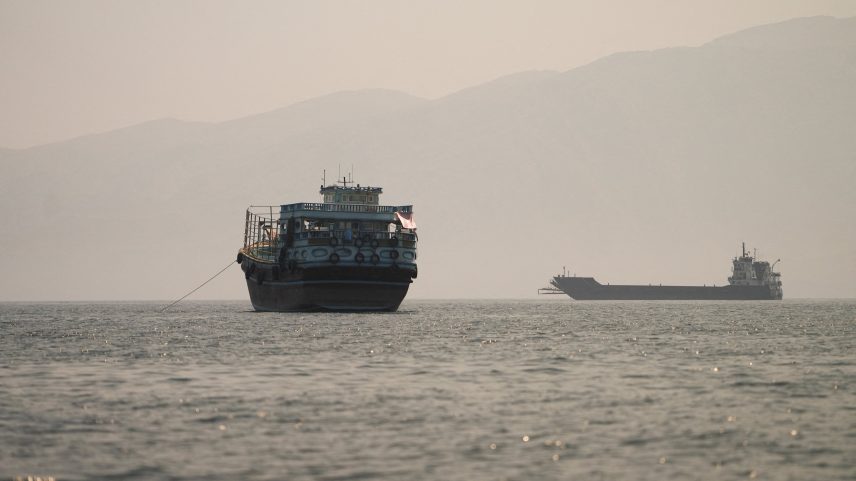 Acordo envolve múltiplos países, incluindo Omã e vizinhos do golfo