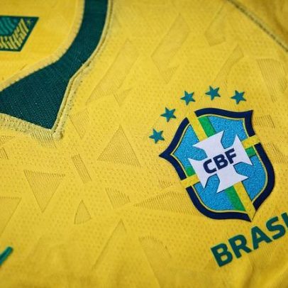 Direita e esquerda disputam a camisa da seleção brasileira