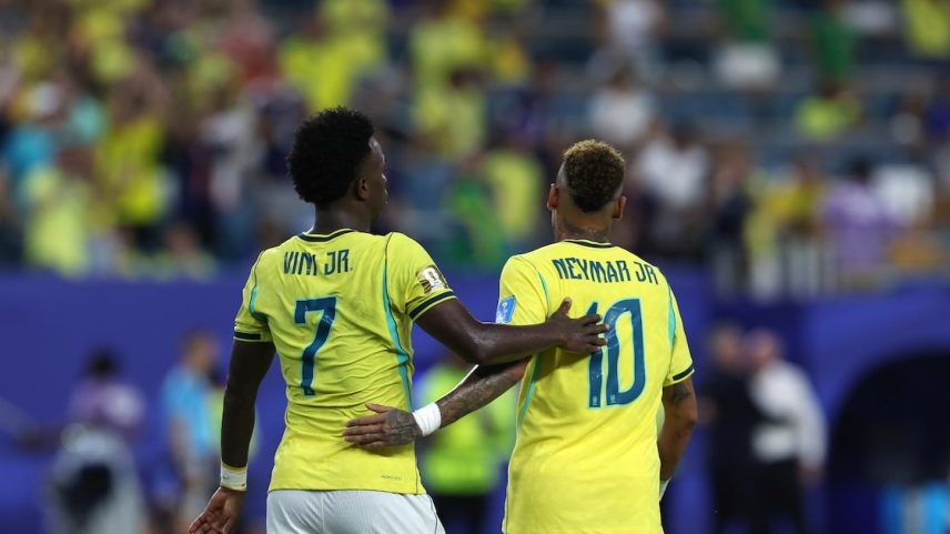 Equipe de Carlo Ancelotti vence a Escócia no Hard Rock Stadium, com destaque do camisa 7 e retorno do 10 após 981 dias sem vestir as cores do Brasil