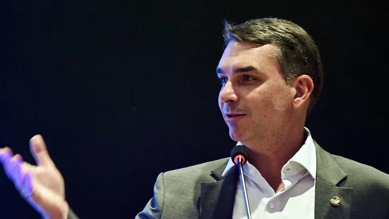 O tribunal citou questionamentos sobre a formulação da pesquisa, contestada pelo partido de Flávio Bolsonaro (PL)