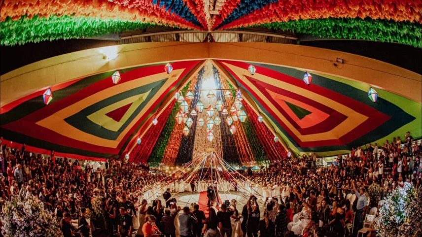 A cerimônia é um dos mais tradicionais eventos da programação junina da Rainha da Borborema (Foto: Emanuel Tadeu PMCG)