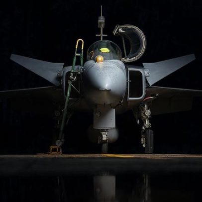 Saab pode ampliar produção de caças no Brasil se venda para Ucrânia se confirmar