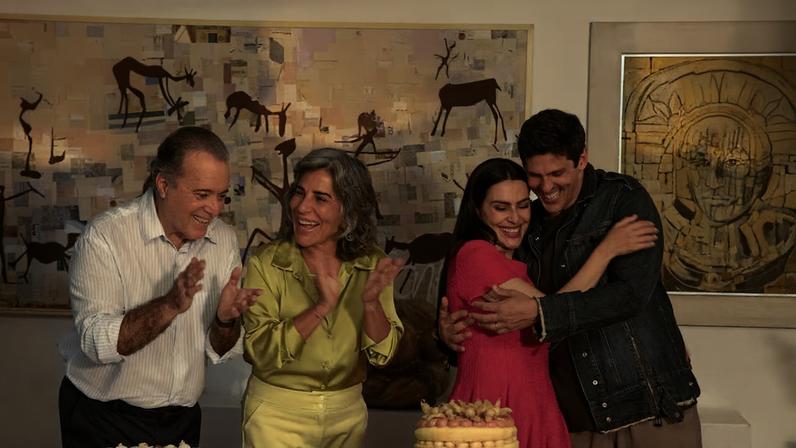 Tony Ramos e Gloria Pires, de volta à franquia 'Se Eu Fosse Você', agora ganham a companhia de Cleo e Rafael Infante