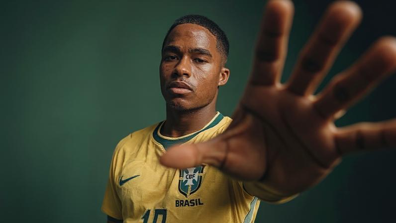 Endrick foi flagrado lamentando não ter entrado contra Marrocos. Acabou exposto contra Ancelotti