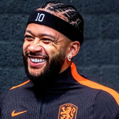 Diniz poupou Memphis contra o Platense antes da apresentação à Holanda