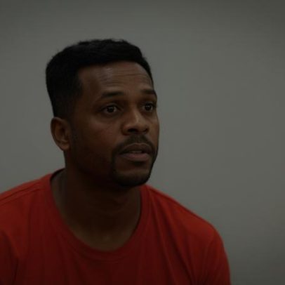 Ex-jogador Jô tem cinco detenções em estádios, aeroportos e boates