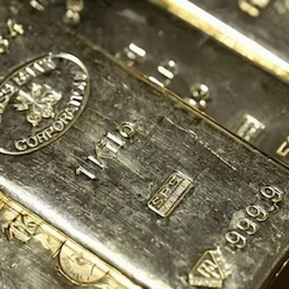 Ouro cai abaixo de US$ 4.000 a onça pela primeira vez desde novembro