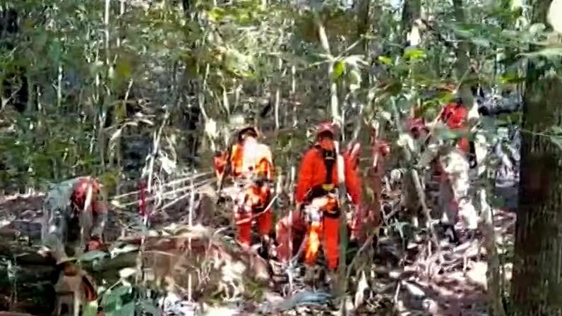 Cemitério clandestino foi localizado na zona sudoeste do Rio