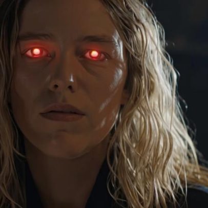 Trailer final de Supergirl mostra Superman, Lobo e chegada à Terra