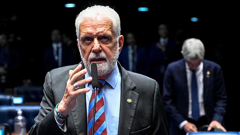 Alvo de operação da PF, Jaques Wagner é líder do governo no Senado