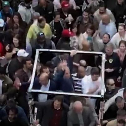 PT publica vídeo que ironiza aprovações de projetos de Flávio