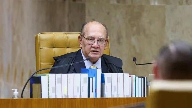 Autoridades pedem uma regulamentação urgente da IA para proteger os cidadãos
